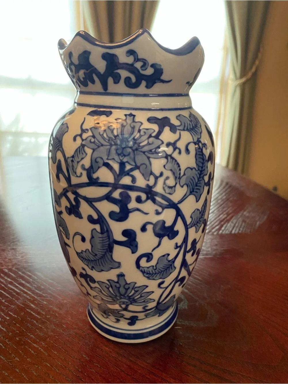 Seymour Mann Fine Porcelain Blue and White Floral Vase 9 inches tall